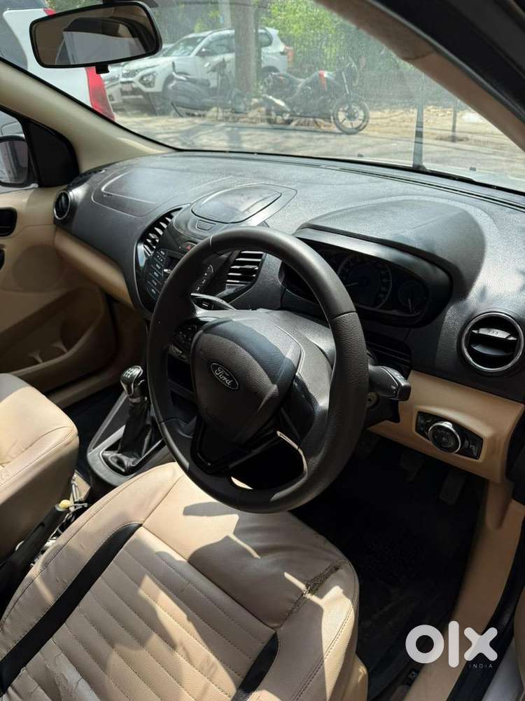 Ford Figo 2016 Petrol 71000 Km Driven