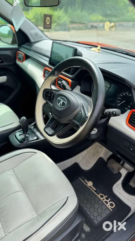 2021 Tata Punch Adventure Amt (orange)