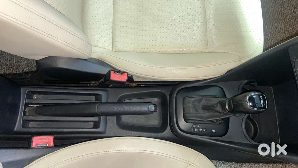 Skoda Rapid 1.6 Mpi At Style, 2019, Petrol