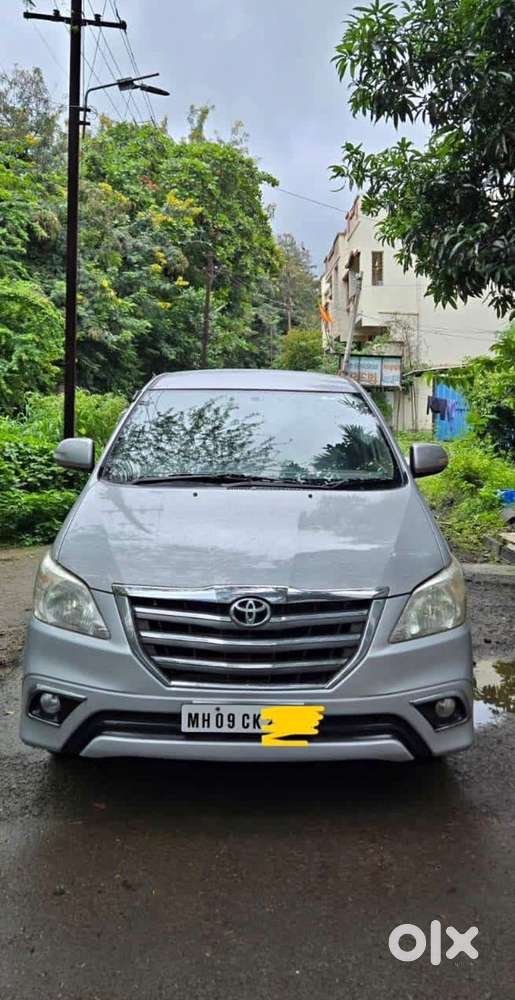 Toyota Innova 2.5 Vx 8 Str Bs-iii, 2012, Diesel