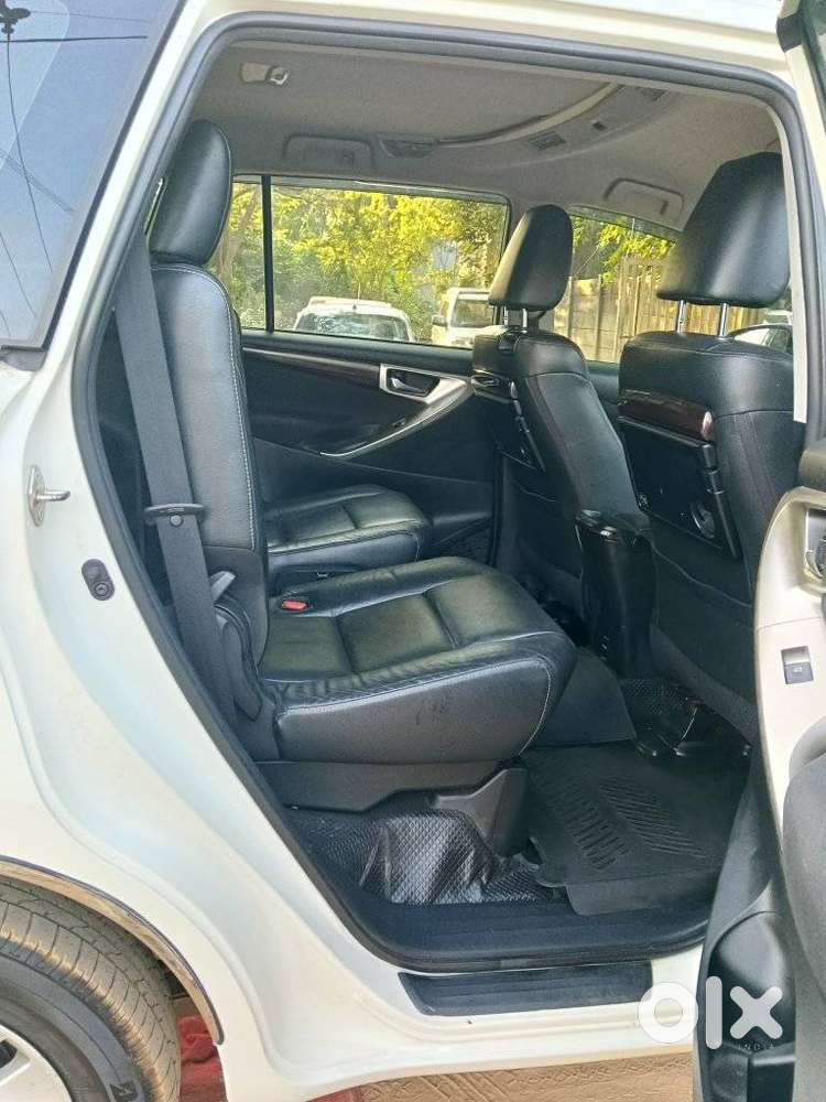 Toyota Innova Crysta 2.4 Z 7 Str, 2017, Diesel