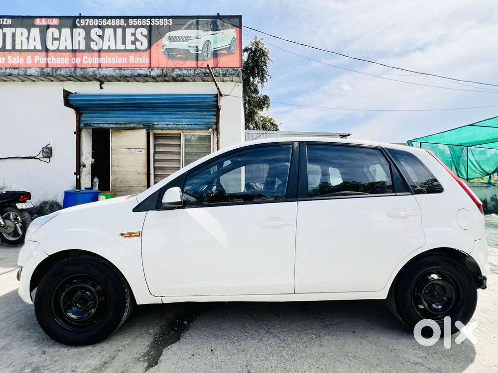 Ford Figo 2010-2012 Petrol Exi, 2013, Petrol