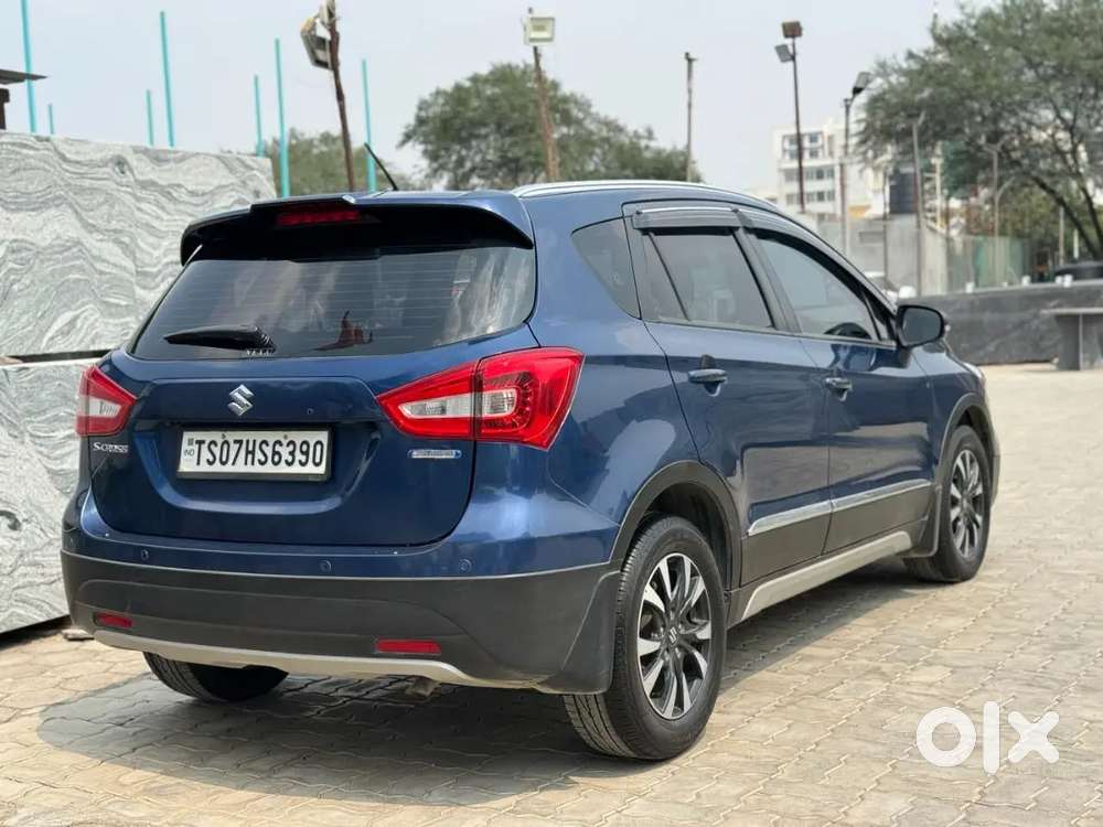 Maruti Suzuki S-cross 2022 Petrol 65000 Km Driven