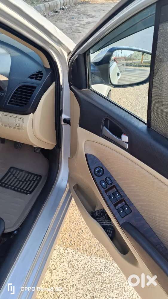 Hyundai Fluidic Verna 2016 Petrol 83000 Km Driven