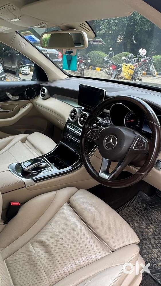 Glc 300 4matic Superb Condition