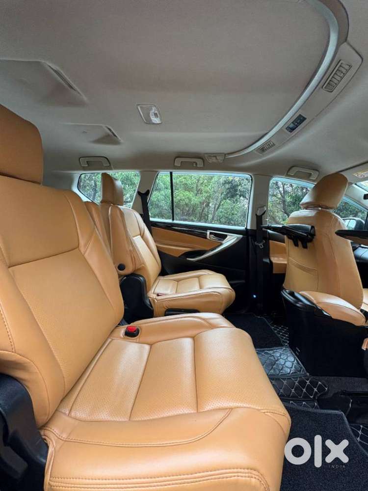 Toyota Innova Crysta 2.4 V 7 Str, 2022, Diesel