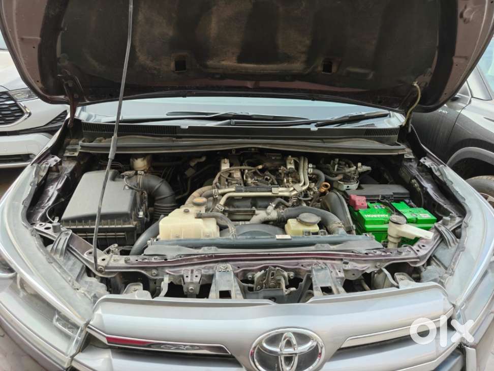 Toyota Innova Crysta 2.4 V, 2016, Diesel