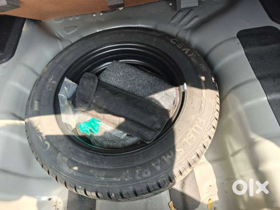 Hyundai Aura [2023-ongoing] 1.2 Sx Plus Petrol Amt, 2024, Petrol