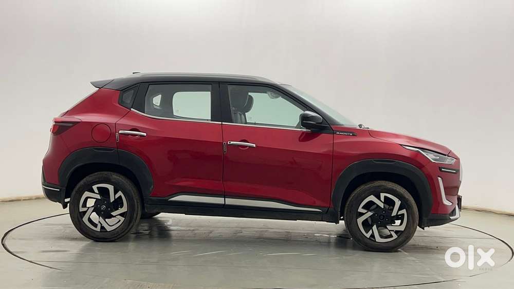 Nissan Magnite 1.0 Xv Dual Tone, 2023, Petrol