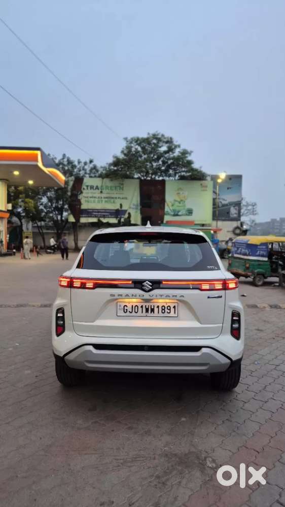 Maruti Suzuki Grand Vitara 1.5 Sigma Smart Hybrid, 2025, Petrol