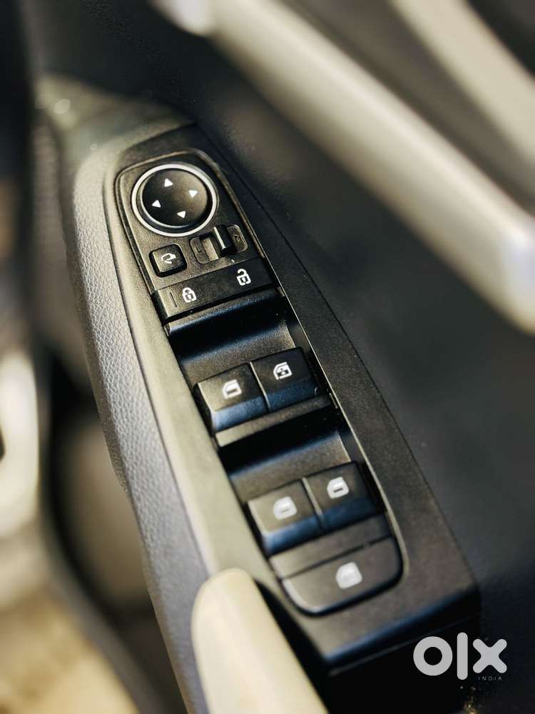 Kia Seltos 1.5 Htx+ Mt Dual Tone Imt, 2021, Petrol