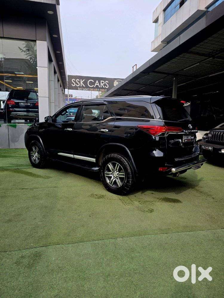 Toyota Fortuner 4x2 Mt 2.8 Diesel, 2020, Diesel