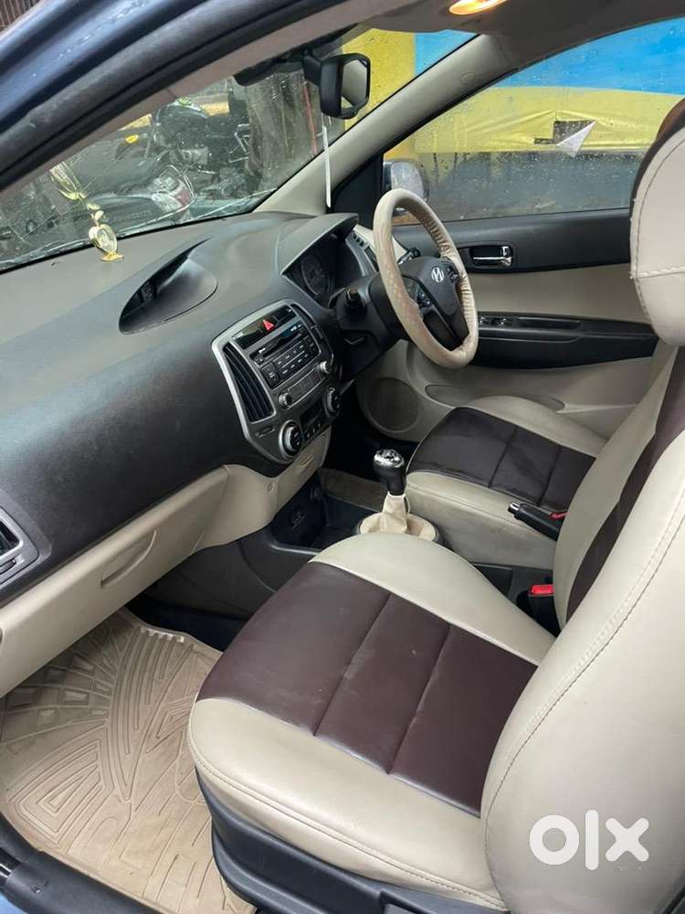 Hyundai I20 2012 Diesel 72800 Km Driven