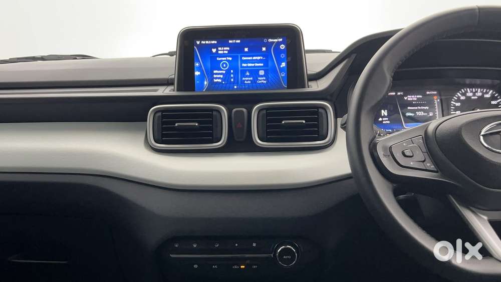 Tata Punch 1.2 Revotron Creative Amt Dual Tone, 2023, Petrol