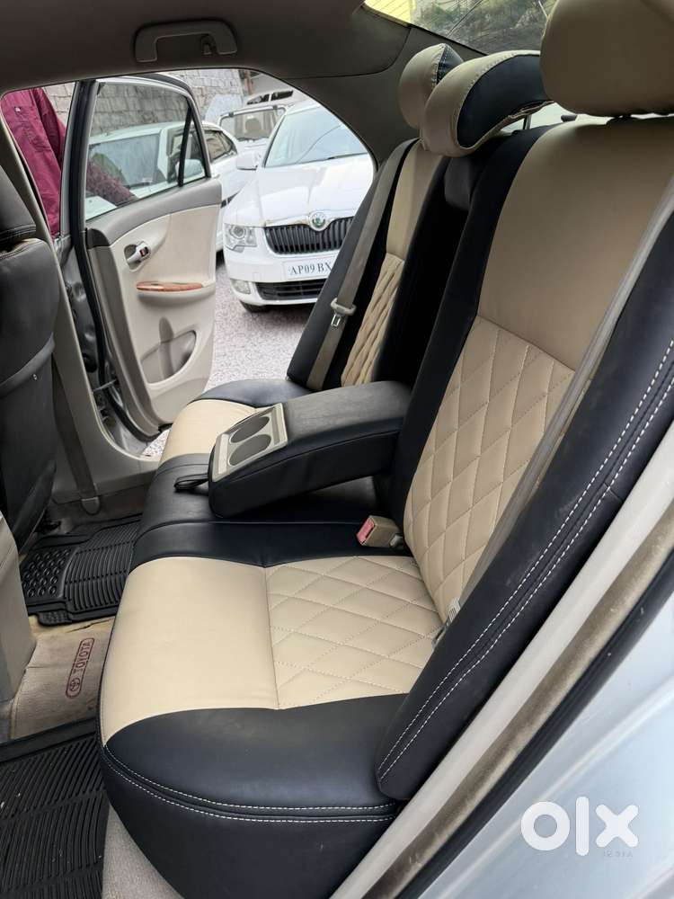 Toyota Corolla Altis Gl, 2010, Petrol
