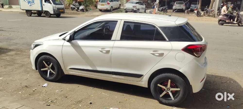 Hundi I20 Magma 1.4