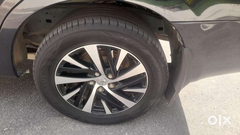 Toyota Innova Crysta Zx 2.4 Diesel 7 Seater, 2021, Diesel