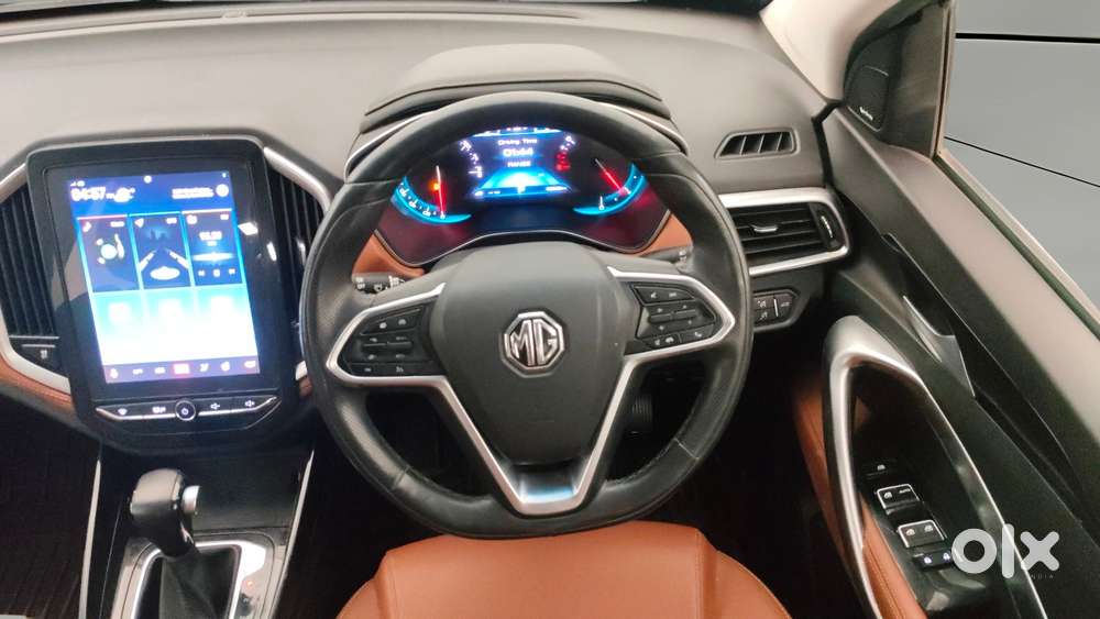 Mg Hector Plus 1.5 Sharp Turbo Cvt 6 Str, 2022, Petrol