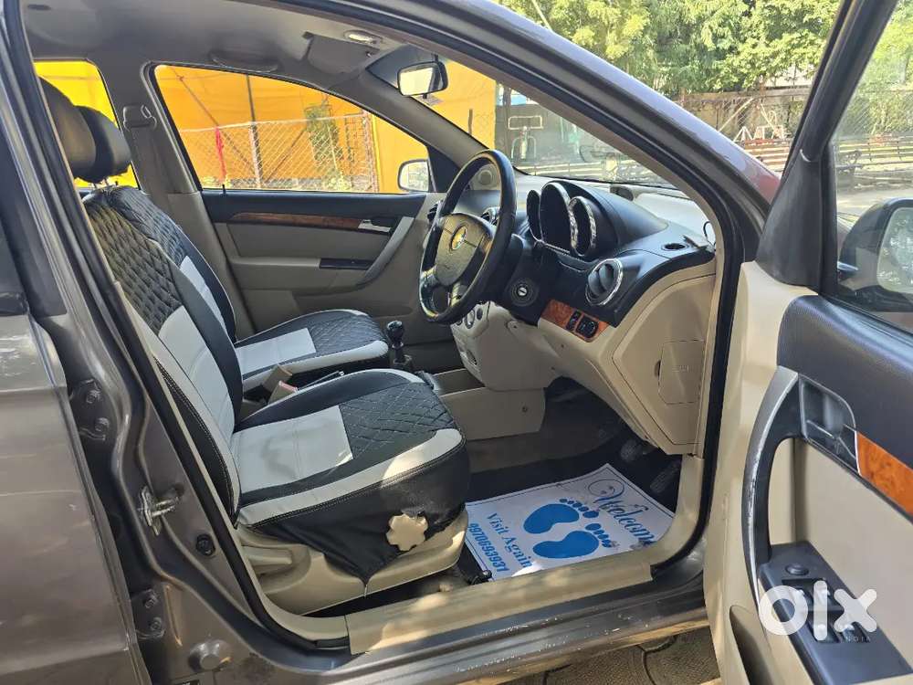 Chevrolet Aveo Petrol 2010 Lt