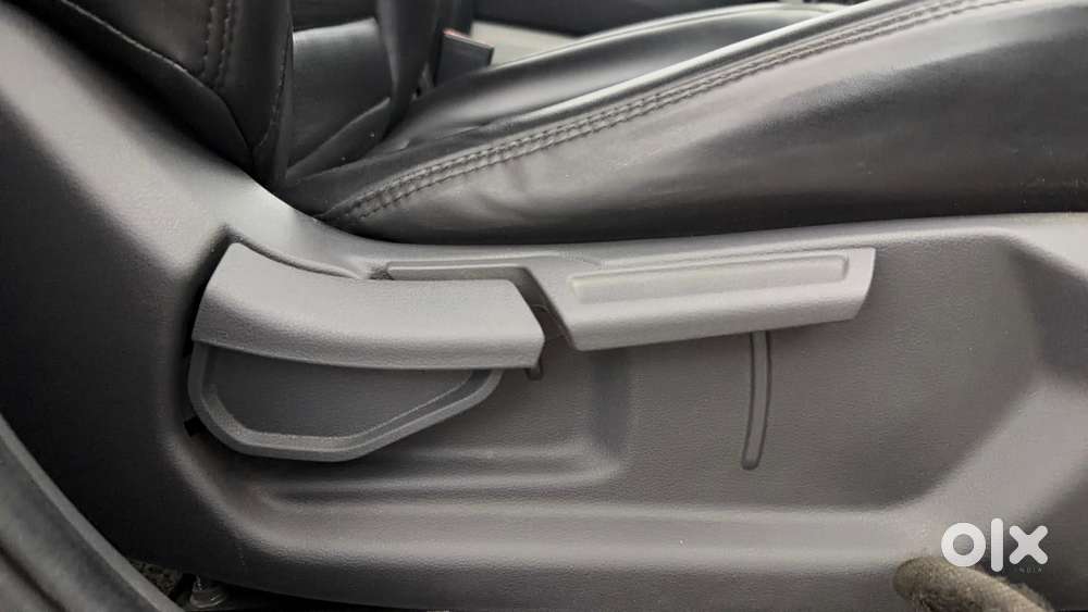 Hyundai Aura Sx Plus Automatic, 2020, Petrol