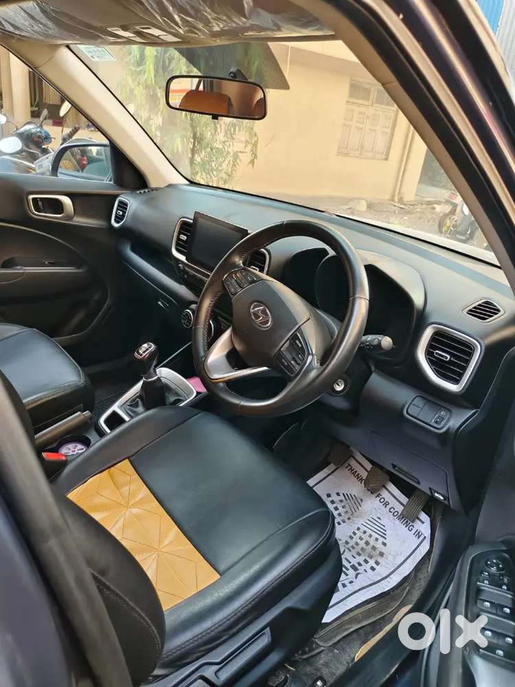 Hyundai Venue 2019 Petrol 31000 Km Driven