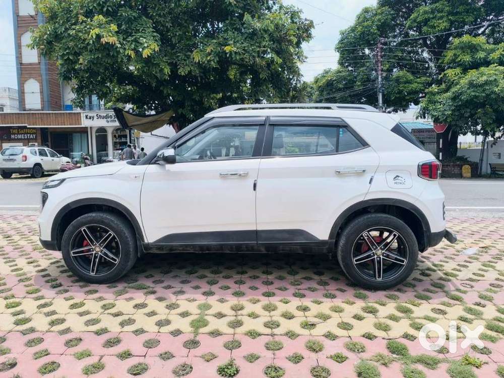 Hyundai Venue E 1.2 Petrol, 2025, Petrol