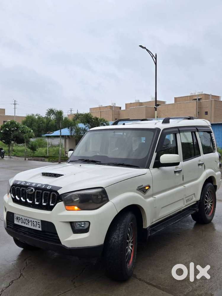 Mahindra Scorpio S6 Plus, 2015, Diesel