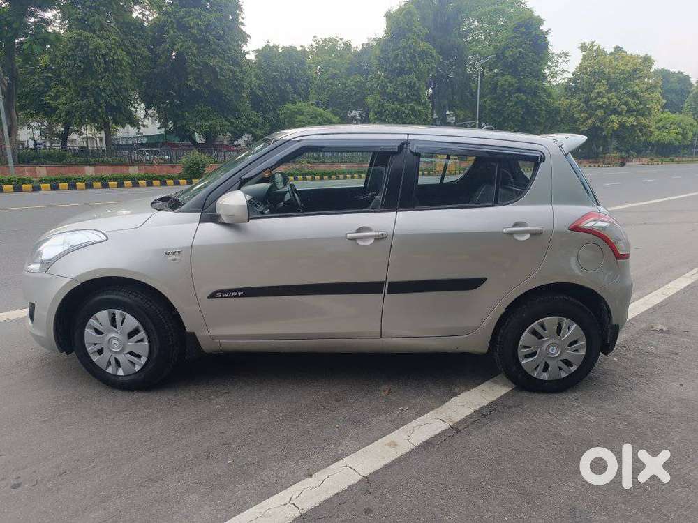 Maruti Suzuki Swift Lxi Optional-o, 2013, Petrol