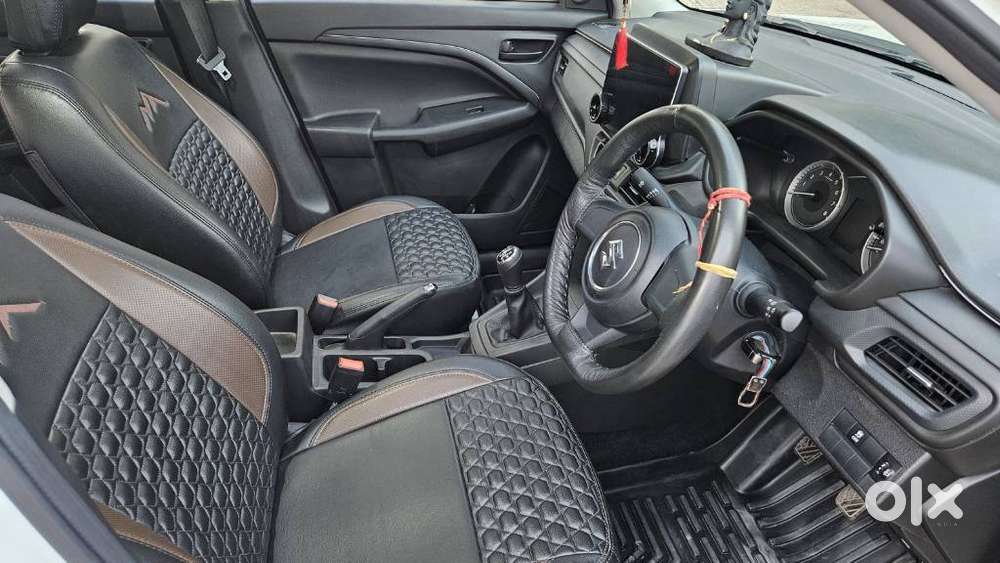 Maruti Suzuki Brezza 1.5 Lxi Smart Hybrid, 2024, Petrol