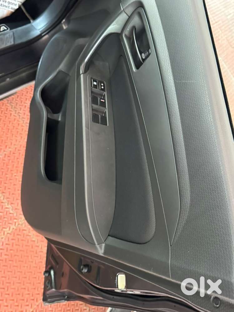 Maruti Brezza Vdi 2017