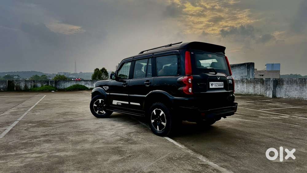 Mahindra Scorpio Classic 2.2 S 11 Mt 7 Str, 2025, Diesel