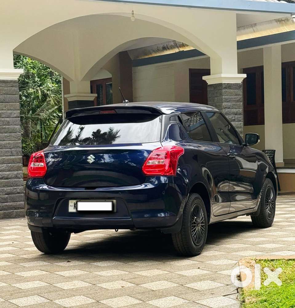 Maruti Suzuki Swift Vxi Optional, 2022, Petrol
