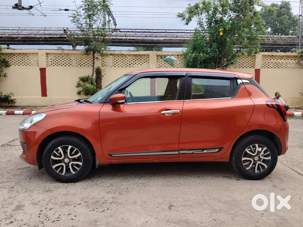 Maruti Suzuki Swift Vxi + Manual, 2020, Petrol