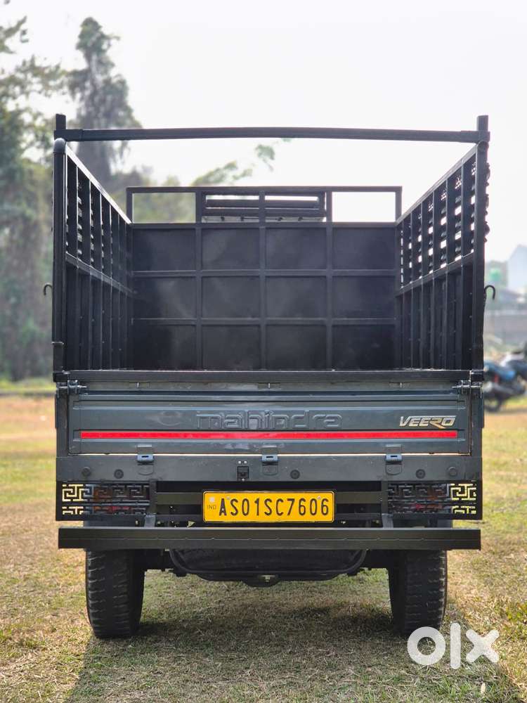 Mahindra Global Pik Up, 2025