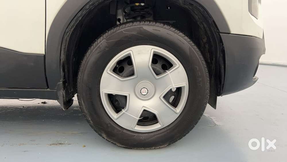 Tata Punch 1.2 Revotron Adventure Rhythm Pack Mt, 2024, Petrol