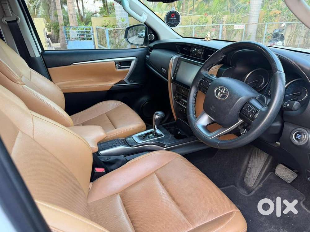 Toyota Fortuner Legender 2023 Diesel Well Maintained