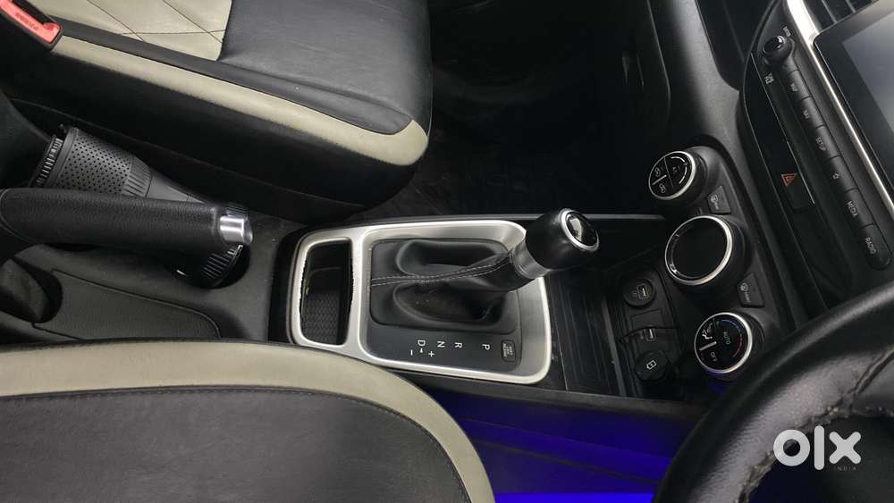 Hyundai Venue Sx Plus Turbo Dct, 2019, Petrol