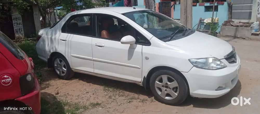 Honda City Zx 2006 Km Driven