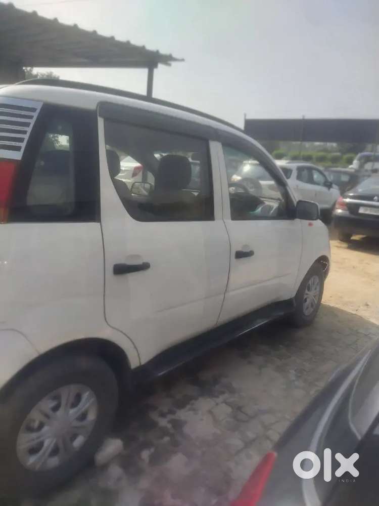 Mahindra Quanto 1.5 C4 2018
