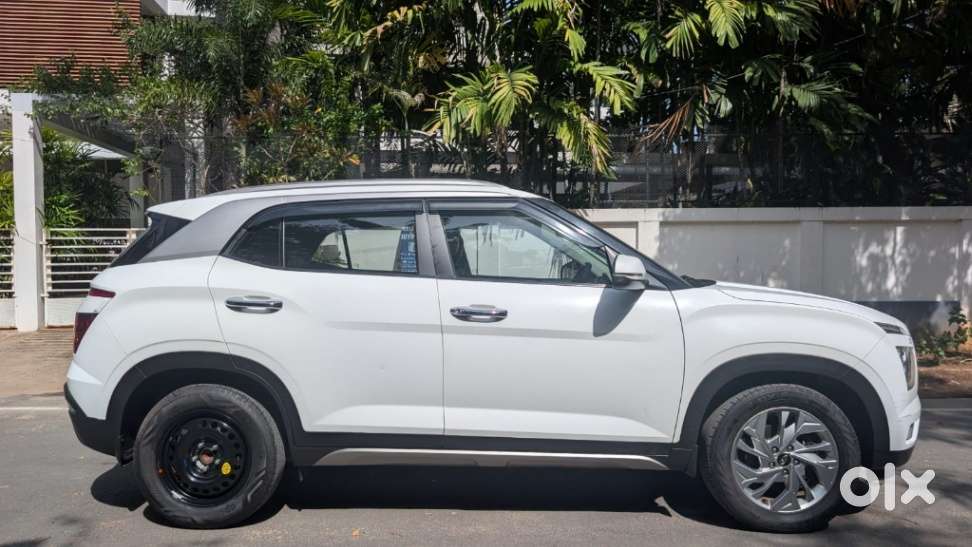 Hyundai Creta Sx Petrol Mt, 2022, Petrol