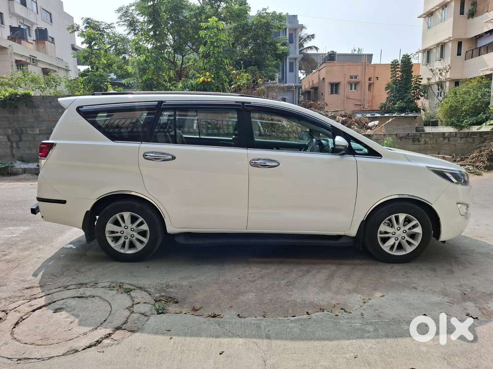 Toyota Innova Crysta 2.4 V 7 Str, 2020, Diesel