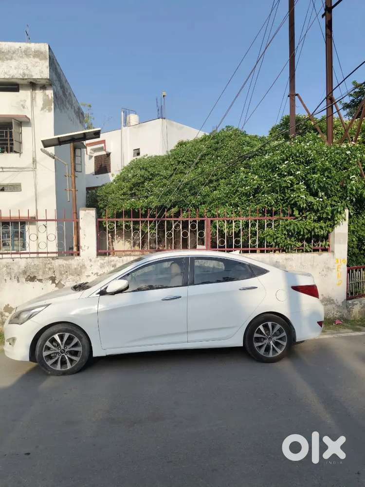 Hyundai Fluidic Verna 2015 Diesel 82000 Km Driven