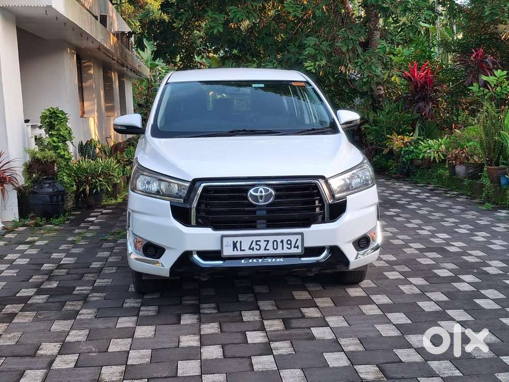 Toyota Innova Crysta 2.4 G Mt, 2017, Diesel
