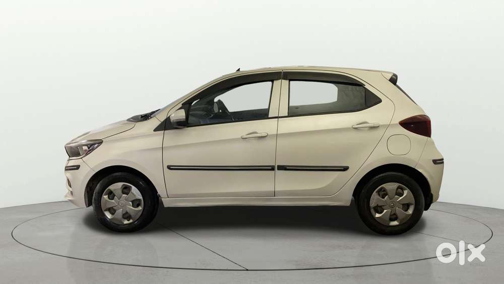 Tata Tiago 1.05 Revotorq Xt Option, 2021, Petrol