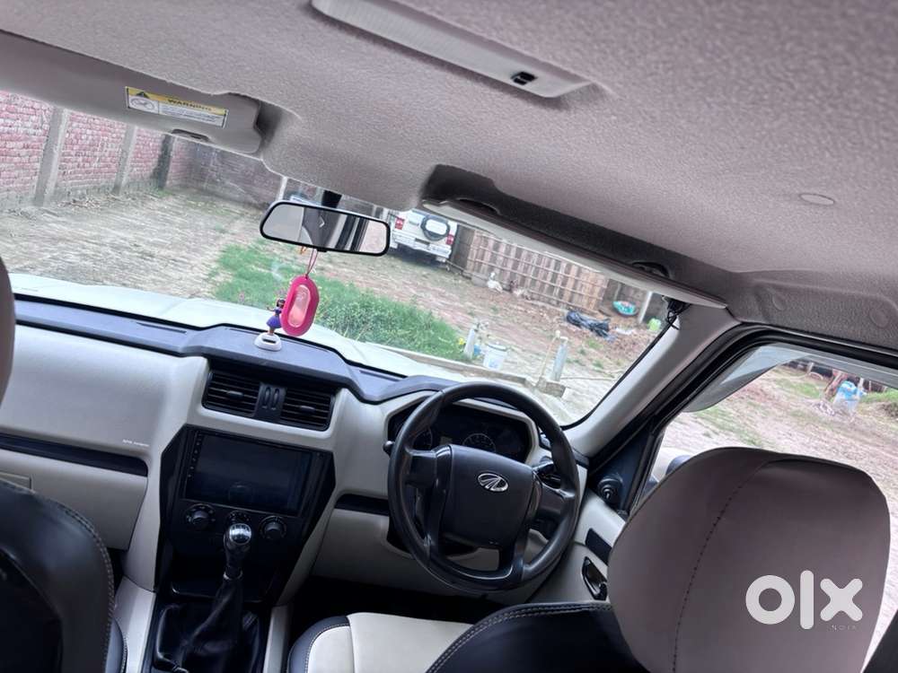 Mahindra Manual 2016 Year