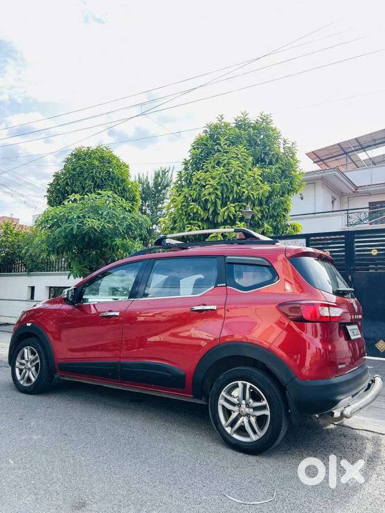 Renault Triber 1.0 Rxz Dual Tone, 2020, Petrol
