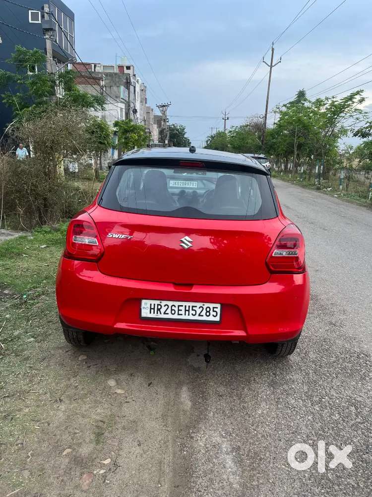 Maruti Suzuki Swift 2020 Petrol 70000 Km Driven