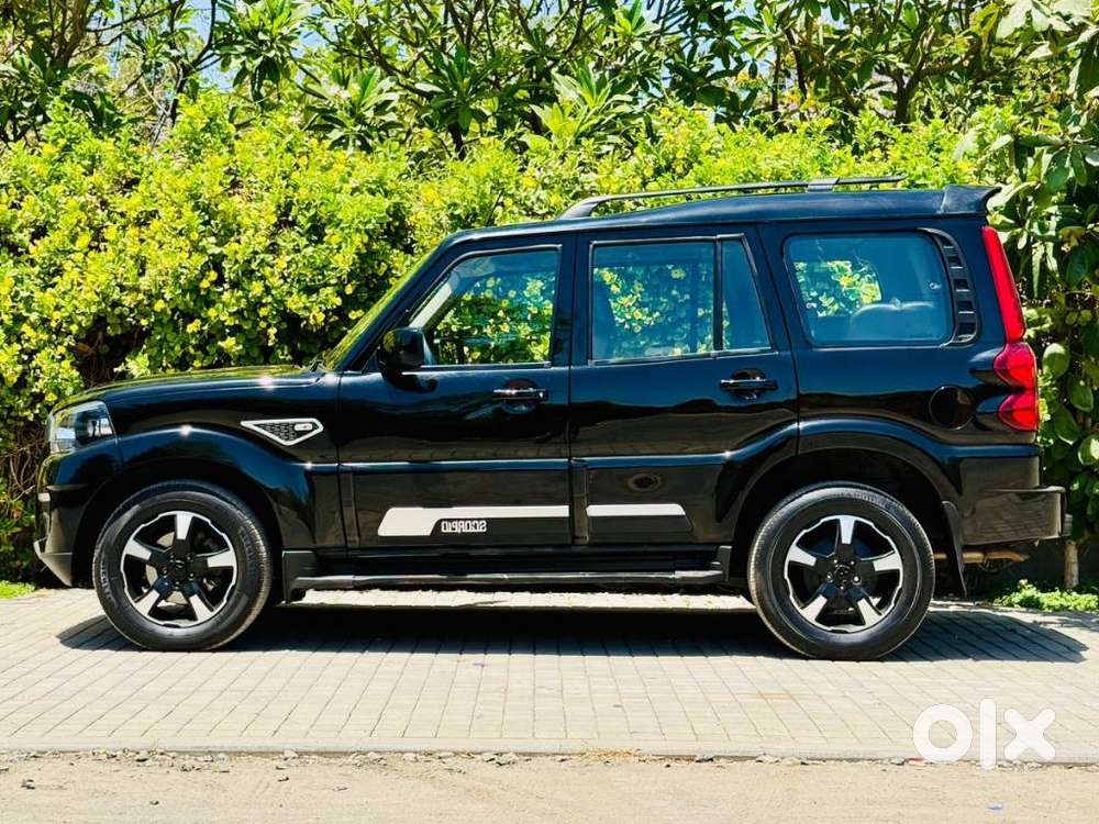 Mahindra Scorpio Classic 2.2 S 11 Mt 7 Str, 2023, Diesel