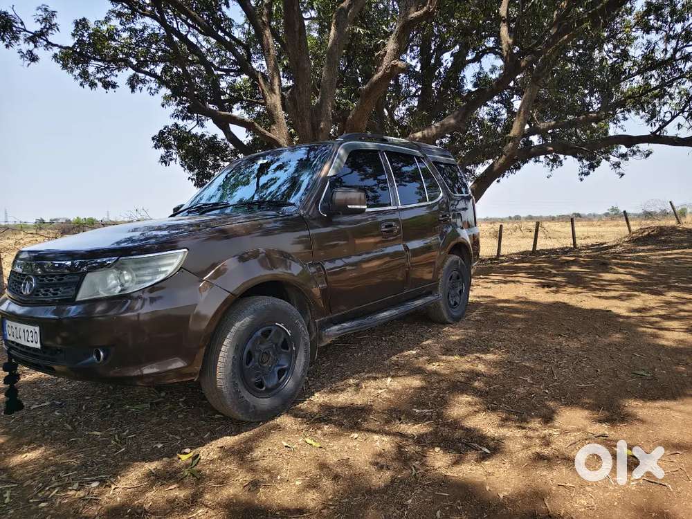 Tata Safari Storme 2014