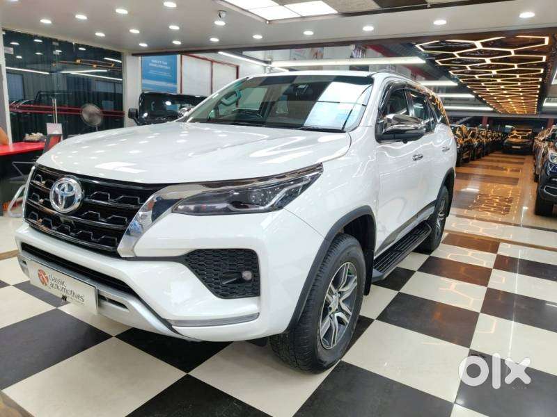 Toyota Fortuner [2021-ongoing] 2.7 2wd Petrol At, 2022, Petrol